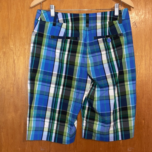 •JONES NEW YORK•BLUE/GREEN PLAID BERMUDA SPORTS STRETCH SHORTS SIZE 6 IN EUC - Picture 2 of 8